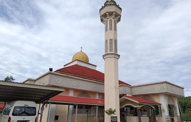 Masjid Kampung Gua