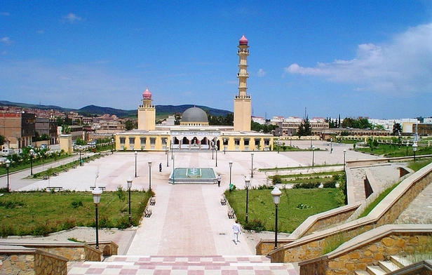 Al-Fath Al-Barwaqiya Mosque