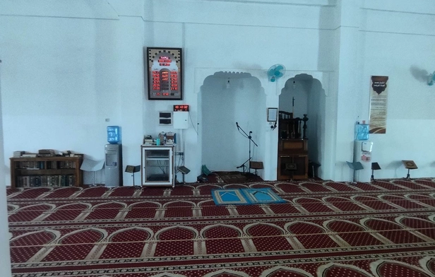 Emir Abdelkader Mosque (Shalala Palace)