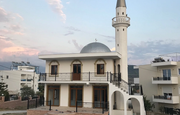 Ksamil Mosque