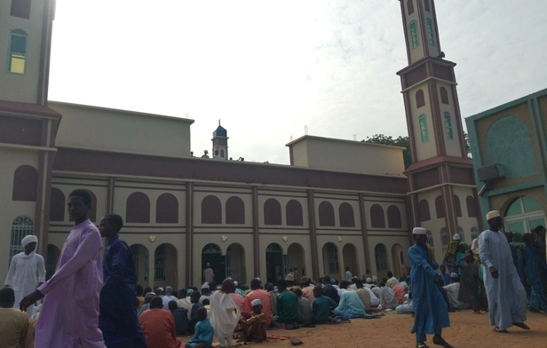  Noure Mosque (Markaz)