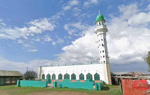 Naromoru Mosque