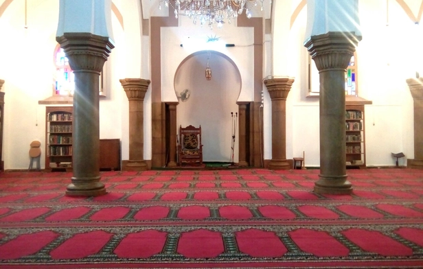 El-Aatik Mosque 