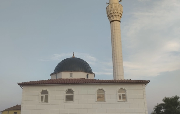 Hocisht Mosque