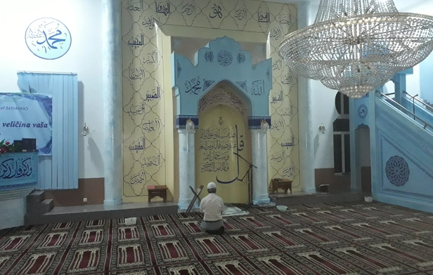 Satorovici Mosque
