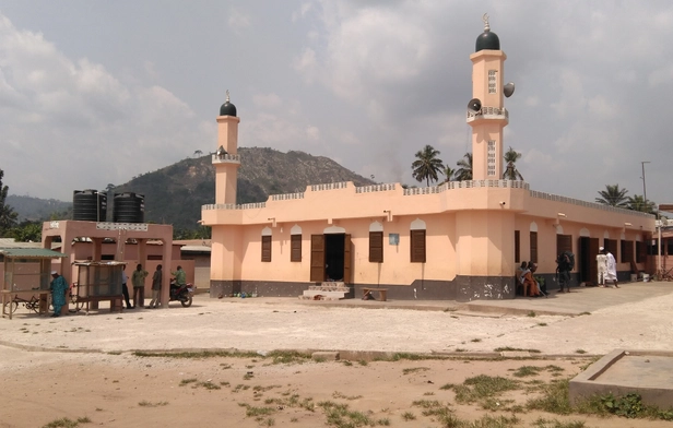 Ahlul Sunnah Wa-Jammat Mosque