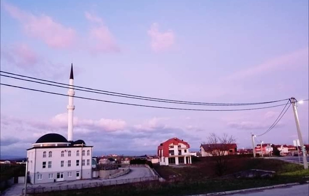 Polje Mosque