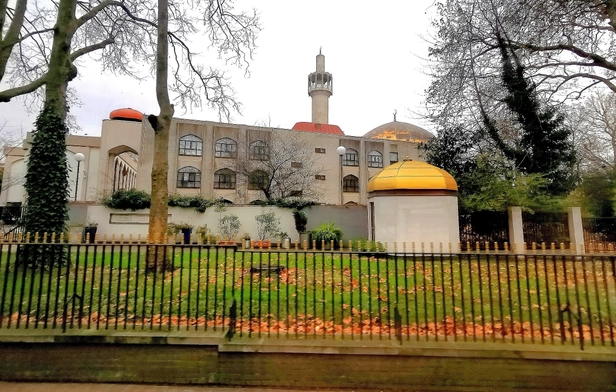 London Central Mosque & Islamic Cultural Center