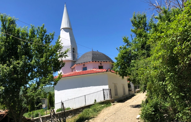 Gostivisht Mosque