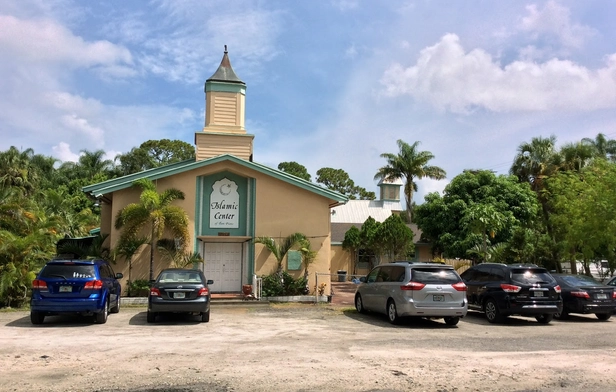 Islamic Center of Fort Pierce (House of The Believers)