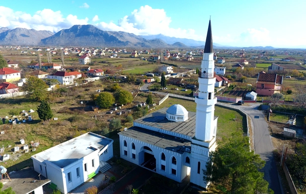 Koplik Mosque