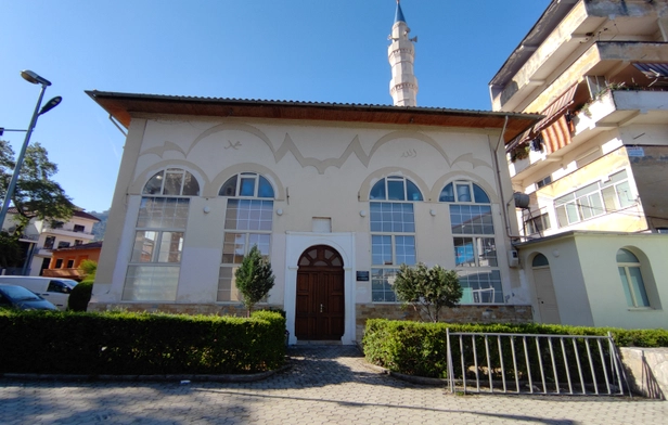 Clock Mosque (Hysen Pasha Mosque)