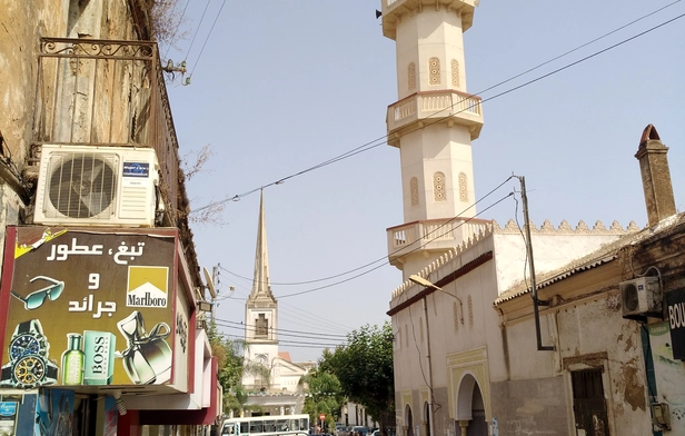 Beer-Ul-Khadem Mosque