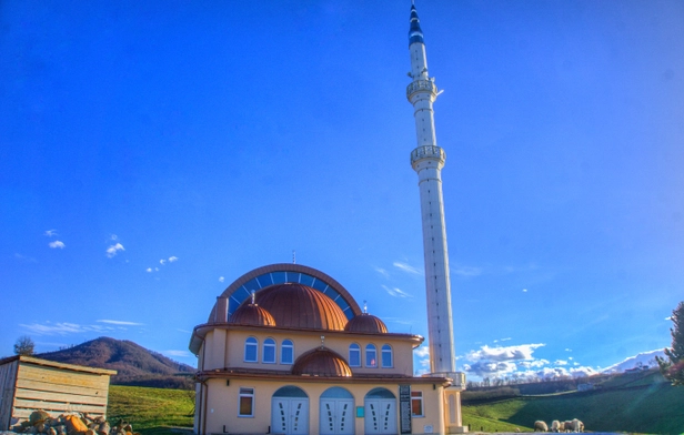 Bucevci Center Mosque