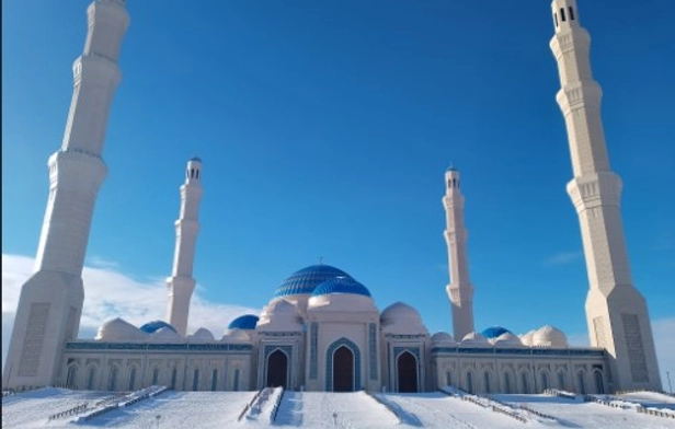  Astana Grand Mosque 