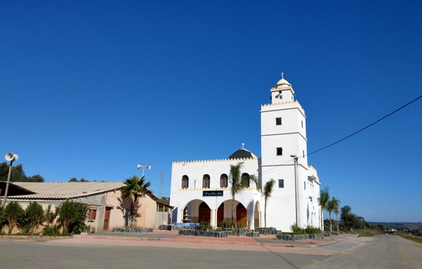 Moaz Ibn Jabal Mosque