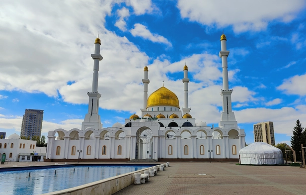 Abu Nasir Al-Farabi Mosque