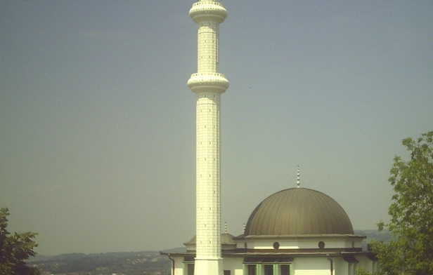 Rapatnica Mosque