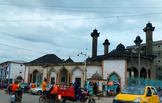 Bonamoussadi Mosque