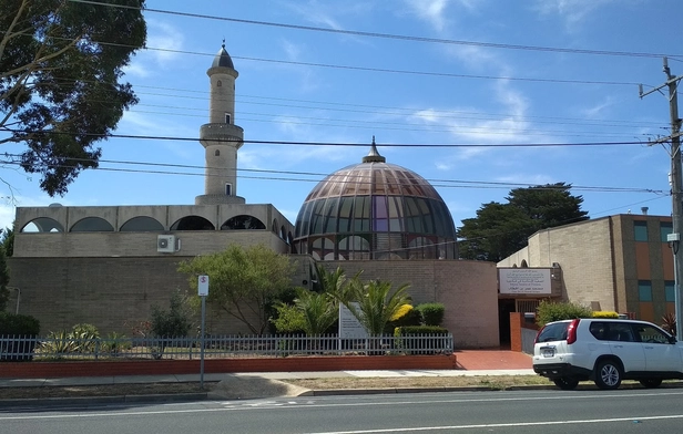 Omar Bin Al Khattab Masjid 