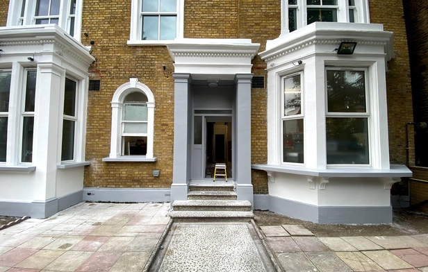 Brixton Mosque and Islamic Cultural Center