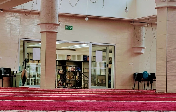 Faizan-e-Madina Bologna - Bologna, Emilia-Romagna, Italy - Prayers Connect