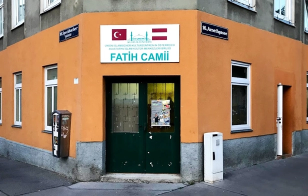 Fatih Mosque (Union Of Islamic Cultural Center)