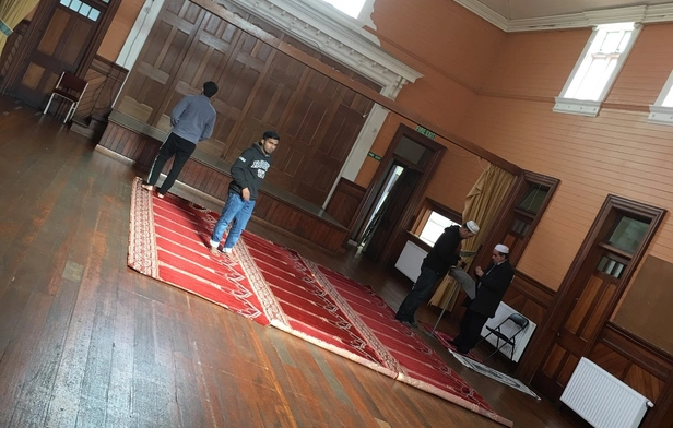 Nelson Islamic Center & Mosque