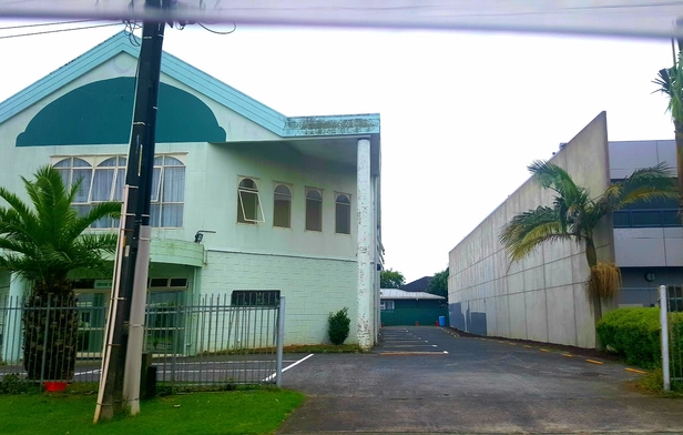 Masjid-E-Umar (Mount Roskill Islamic Trust)