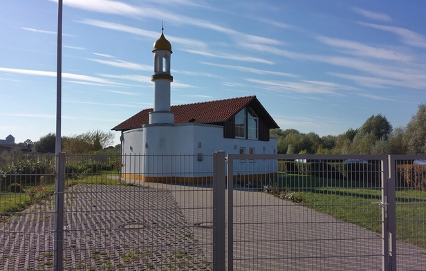 Bait-Ul-Karim Mosque